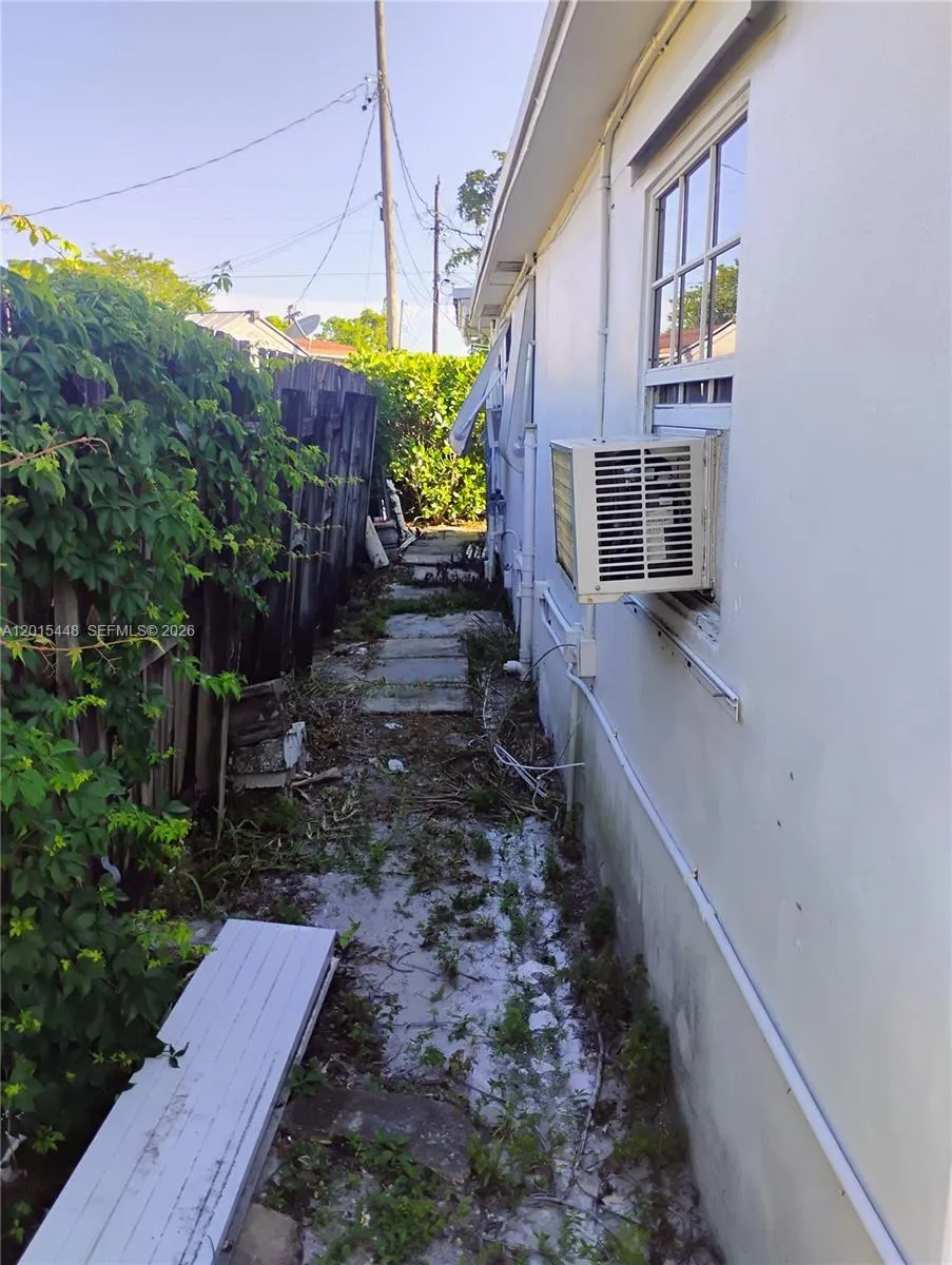 Photo 35
