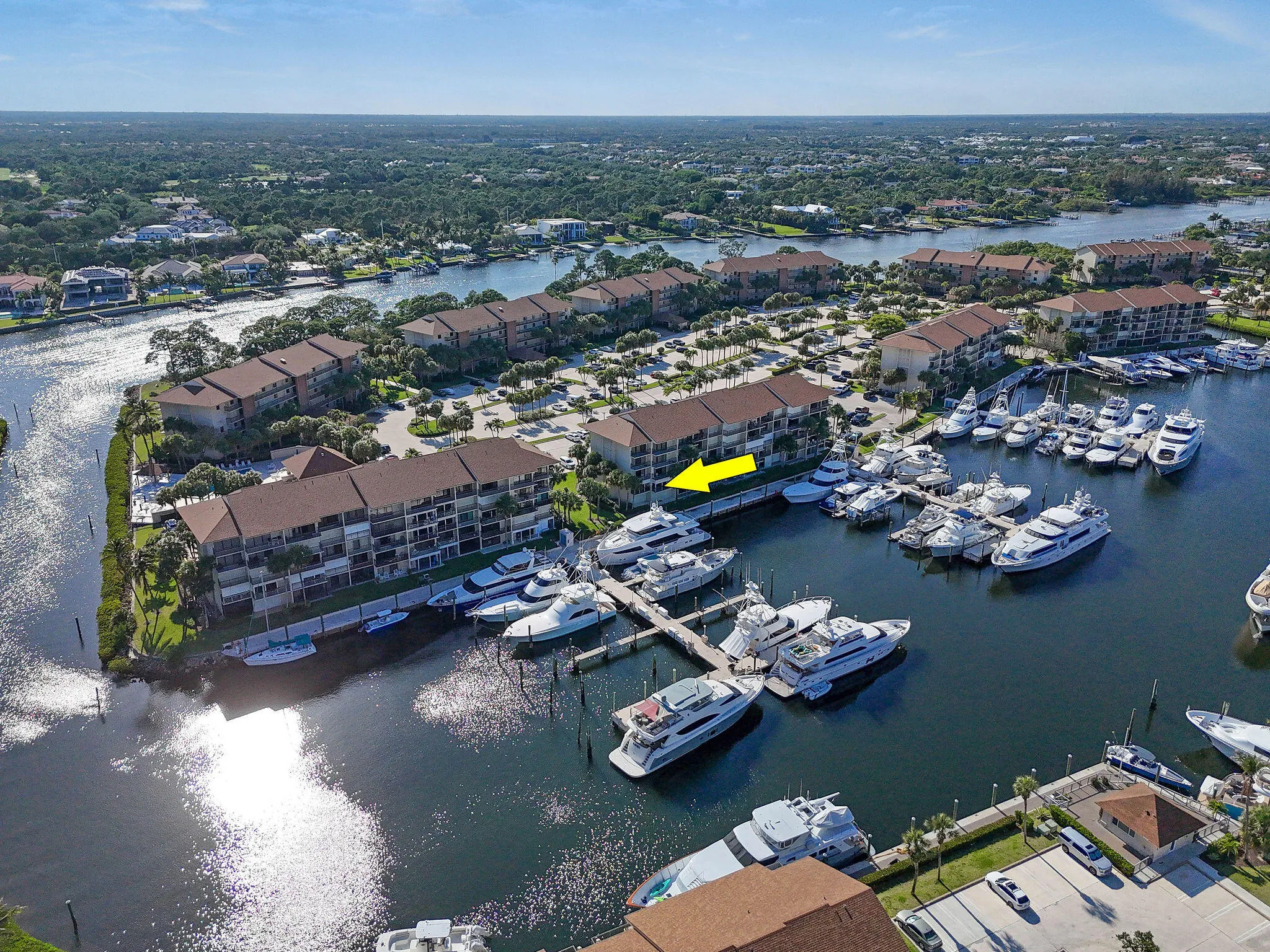 2401MarinaIsleWay#206Aerials(11)a
