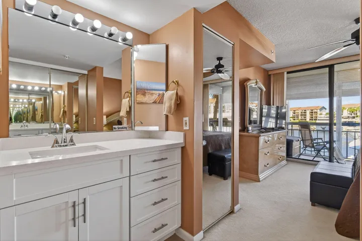 2401MarinaIsleWay#206(24)