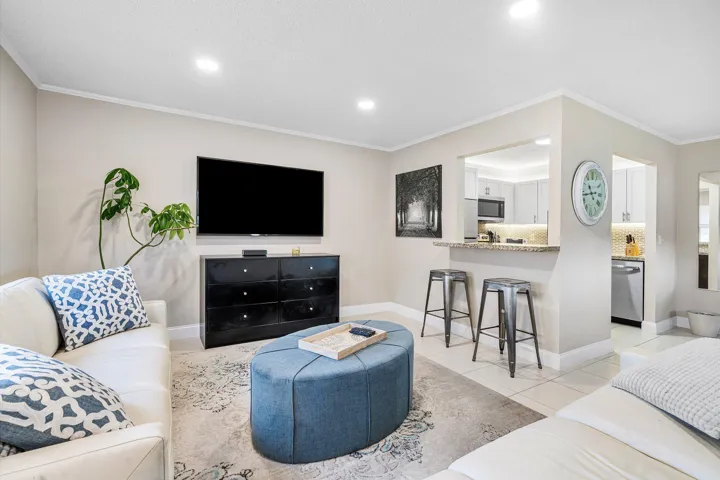 010-142BrittanyTerrace-C-DelrayBeach-FL-