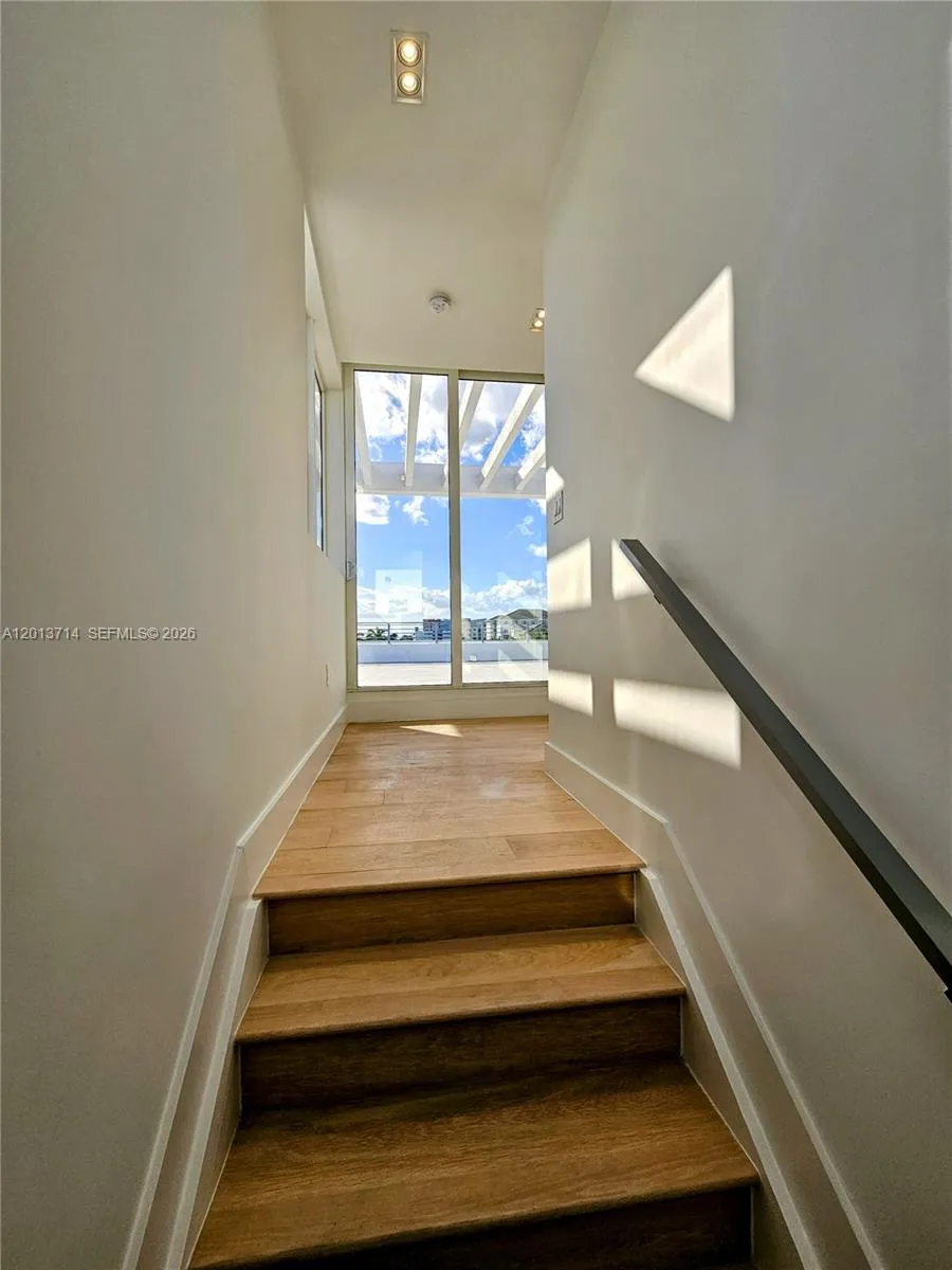 Property photo 70