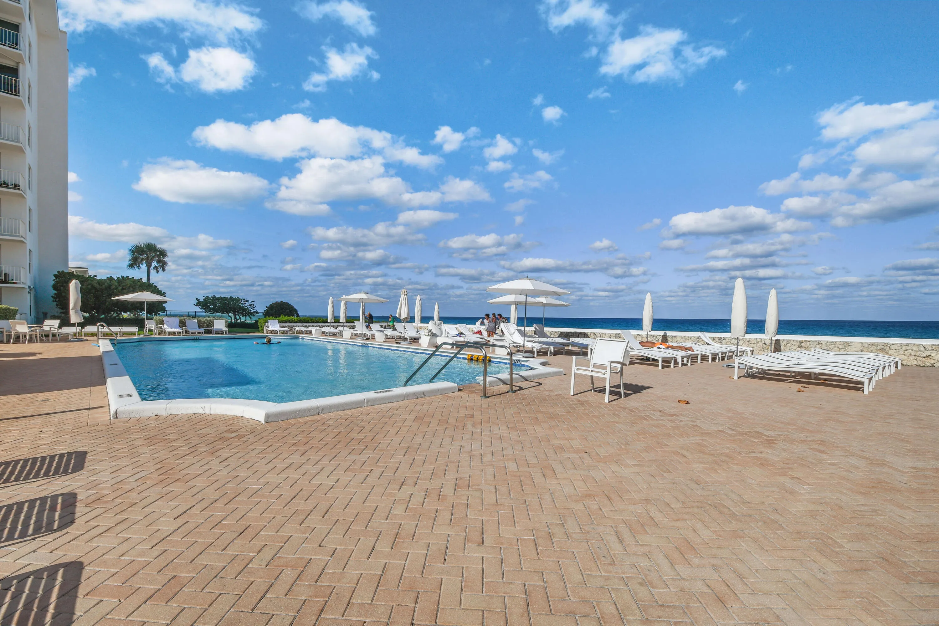 2295SOceanBlvd-HarbourHouse(26)