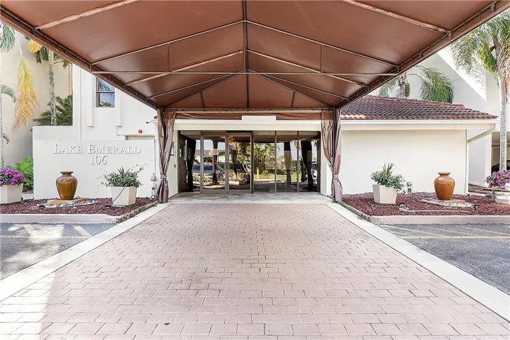 Secured bldg entrance