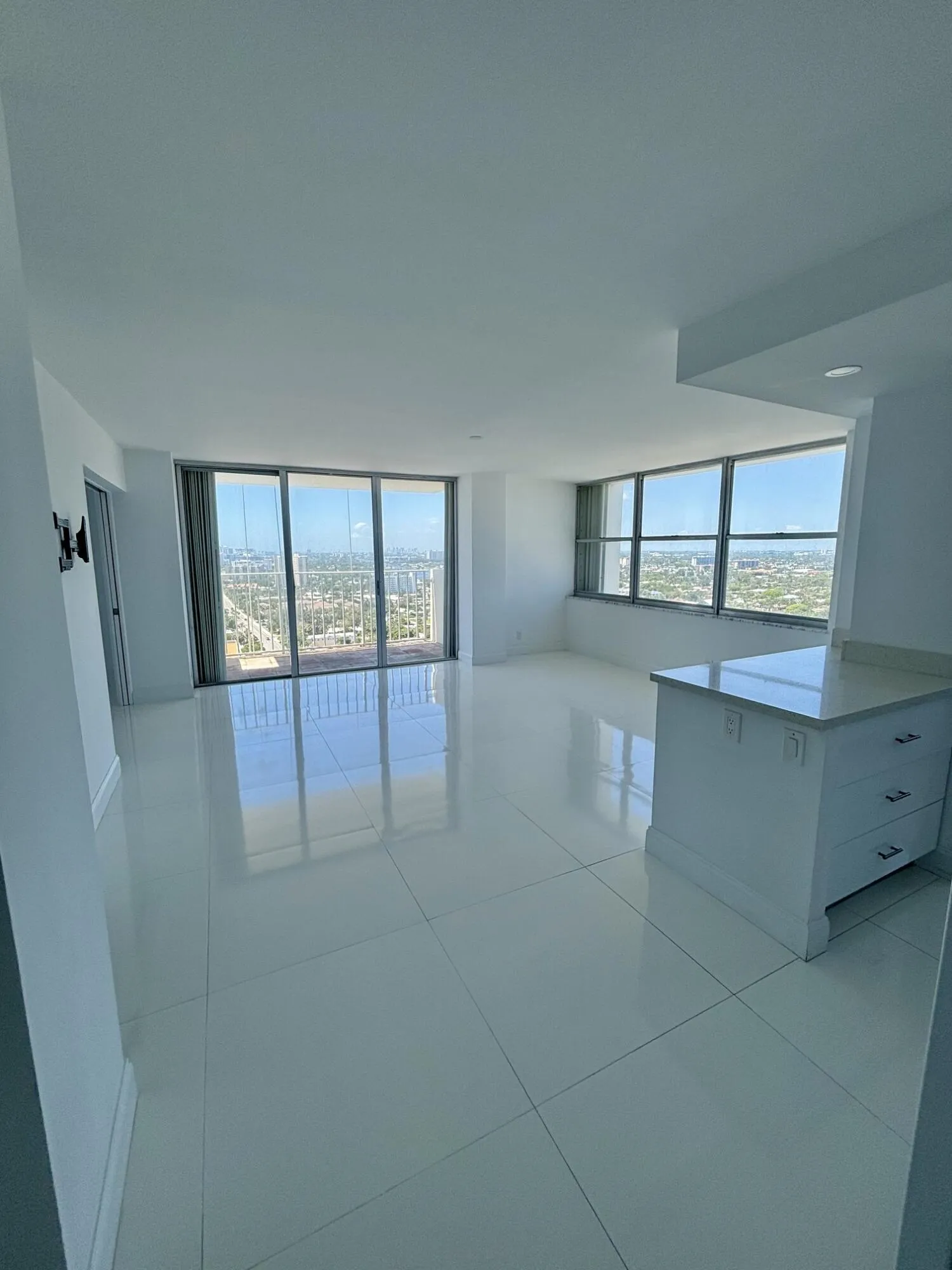 Living space with SW views