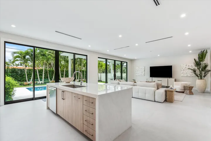 09-1625 SE 1st Street Ft. Lauderdale, FL