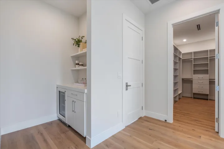 21-1625 SE 1st Street Ft. Lauderdale, FL