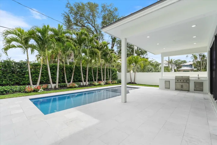 26-1625 SE 1st Street Ft. Lauderdale, FL