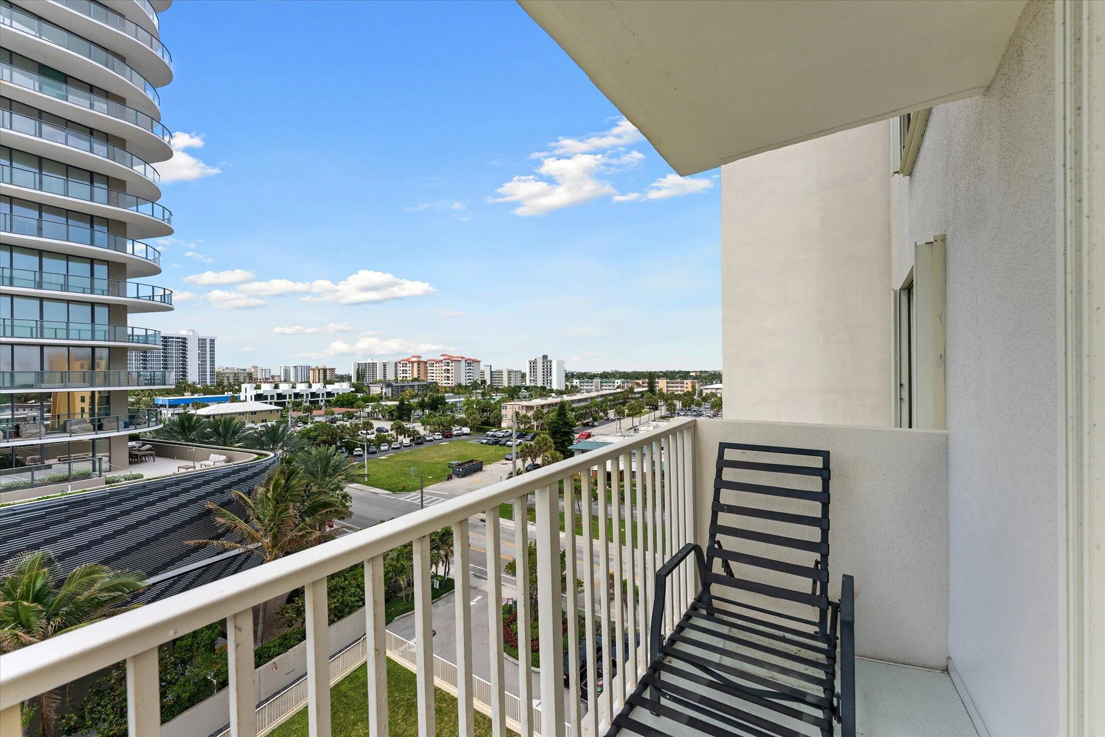 Side balcony view looking west