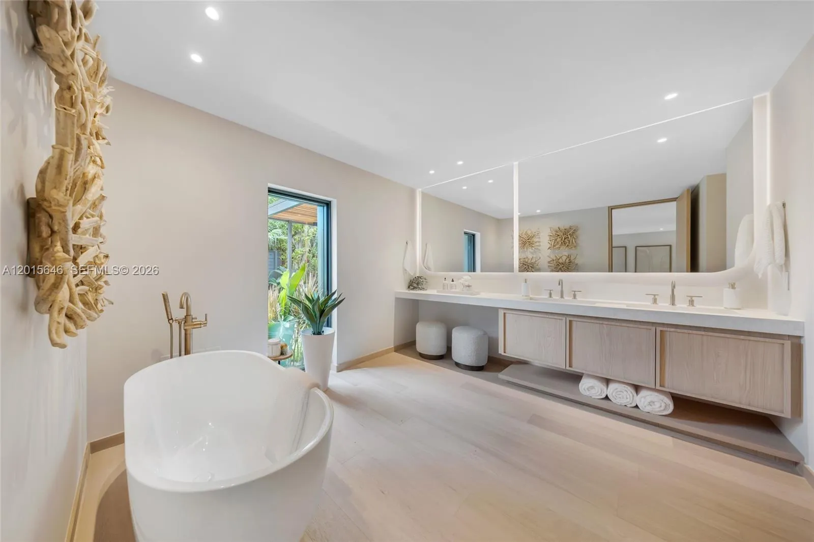 Property photo 89