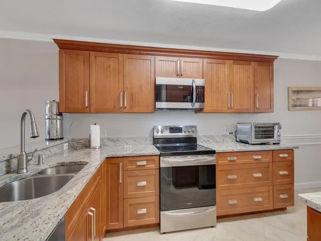 Newer Stainless Appliances
