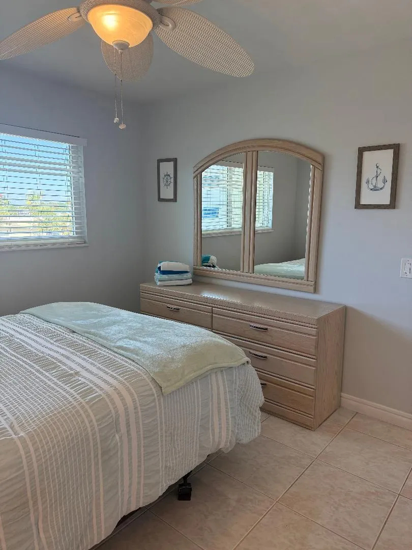 Bright 2nd Bedroom