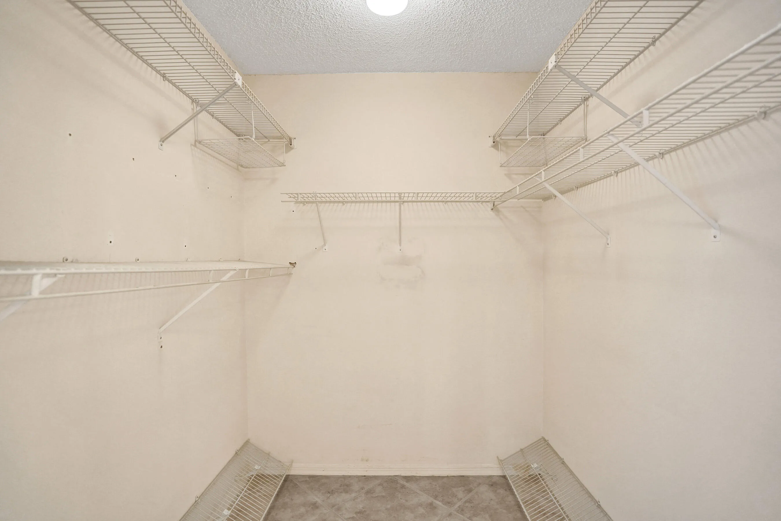 Walk in Closet