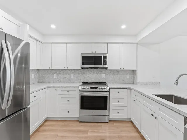 Kitchen 4