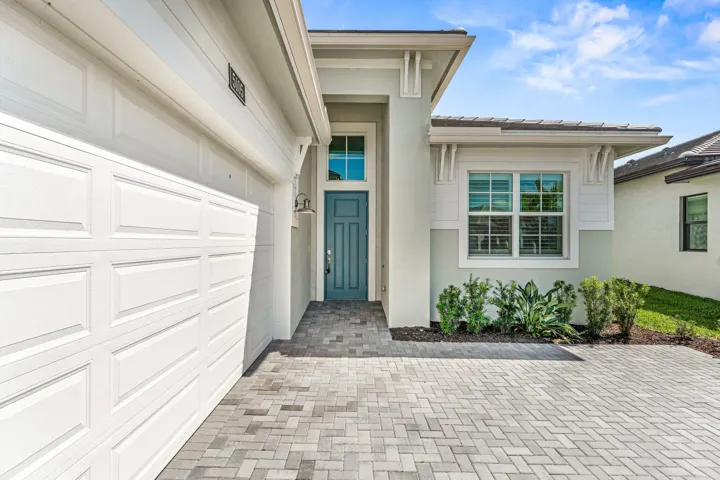 004-5105RivoAltoCircle-Westlake-FL-33470