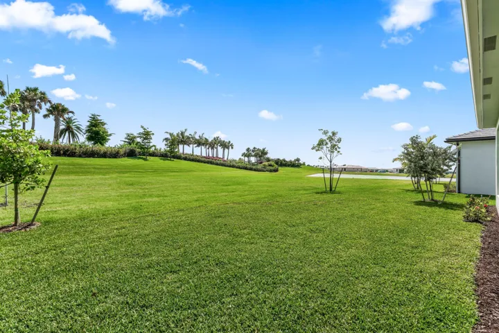 035-5105RivoAltoCircle-Westlake-FL-33470