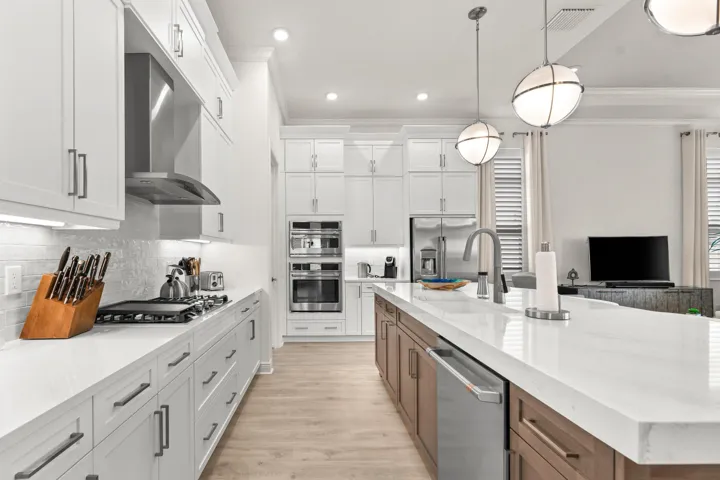 014-5105RivoAltoCircle-Westlake-FL-33470