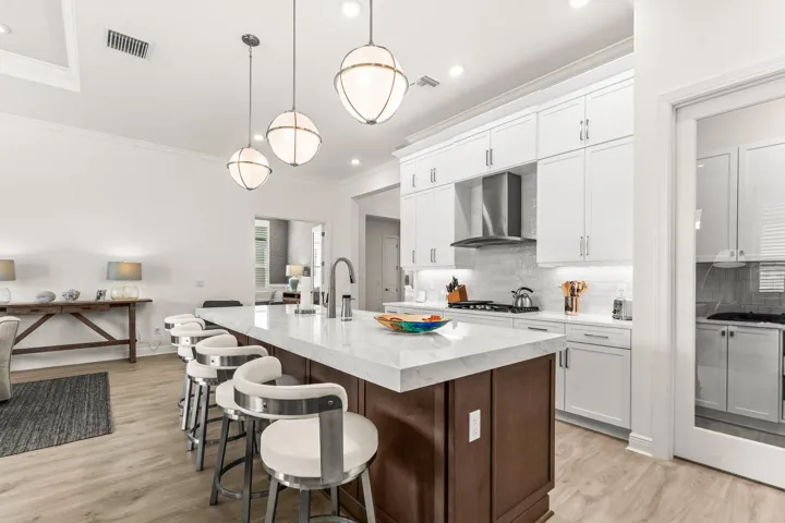 011-5105RivoAltoCircle-Westlake-FL-33470