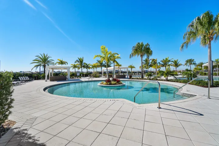 048-5105RivoAltoCircle-Westlake-FL-33470