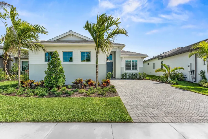 003-5105RivoAltoCircle-Westlake-FL-33470