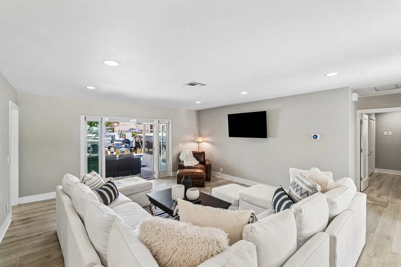 Welcoming Living Room