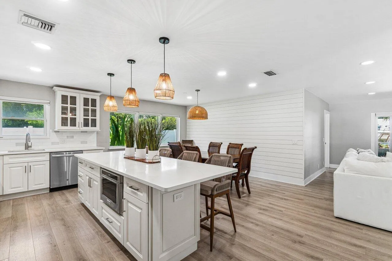 Open Kitche and Dining