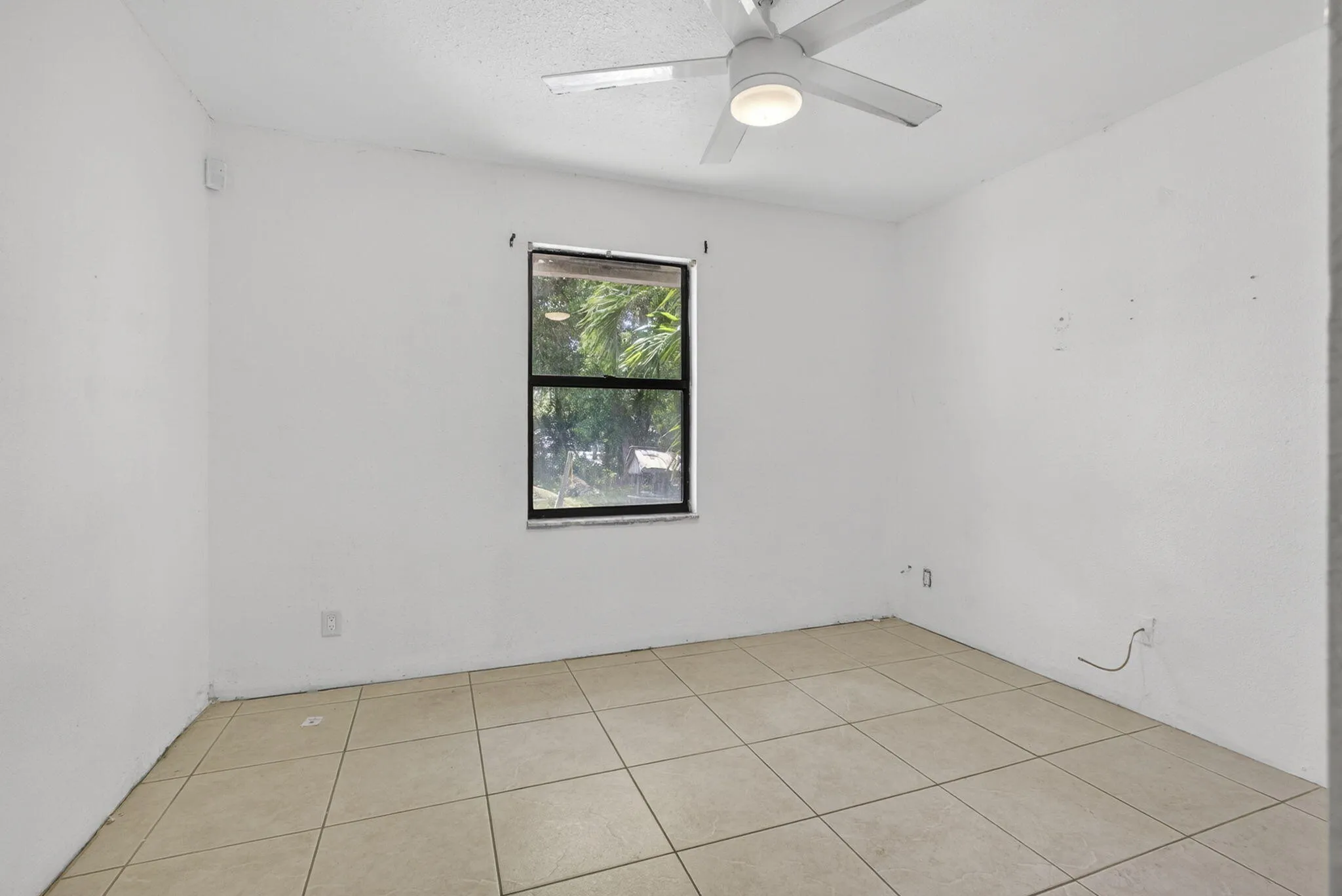Guest Bedroom 1
