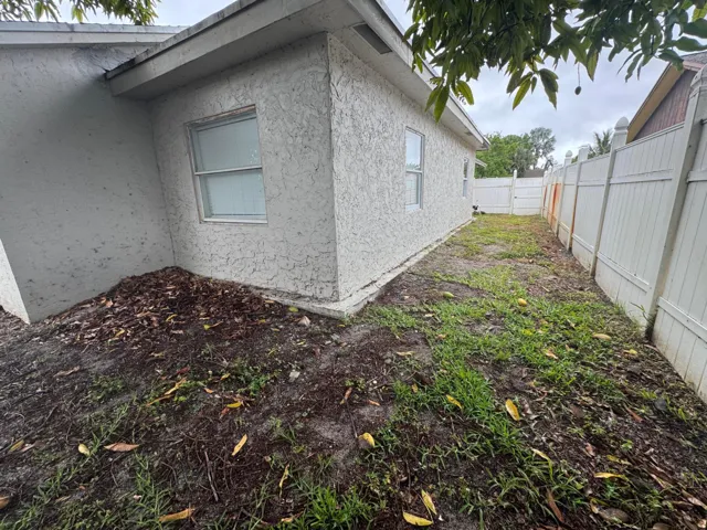 South Side Yard