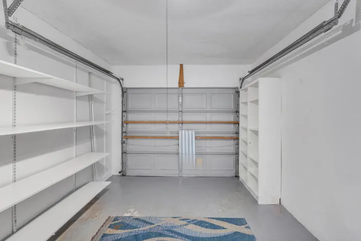 29-garage