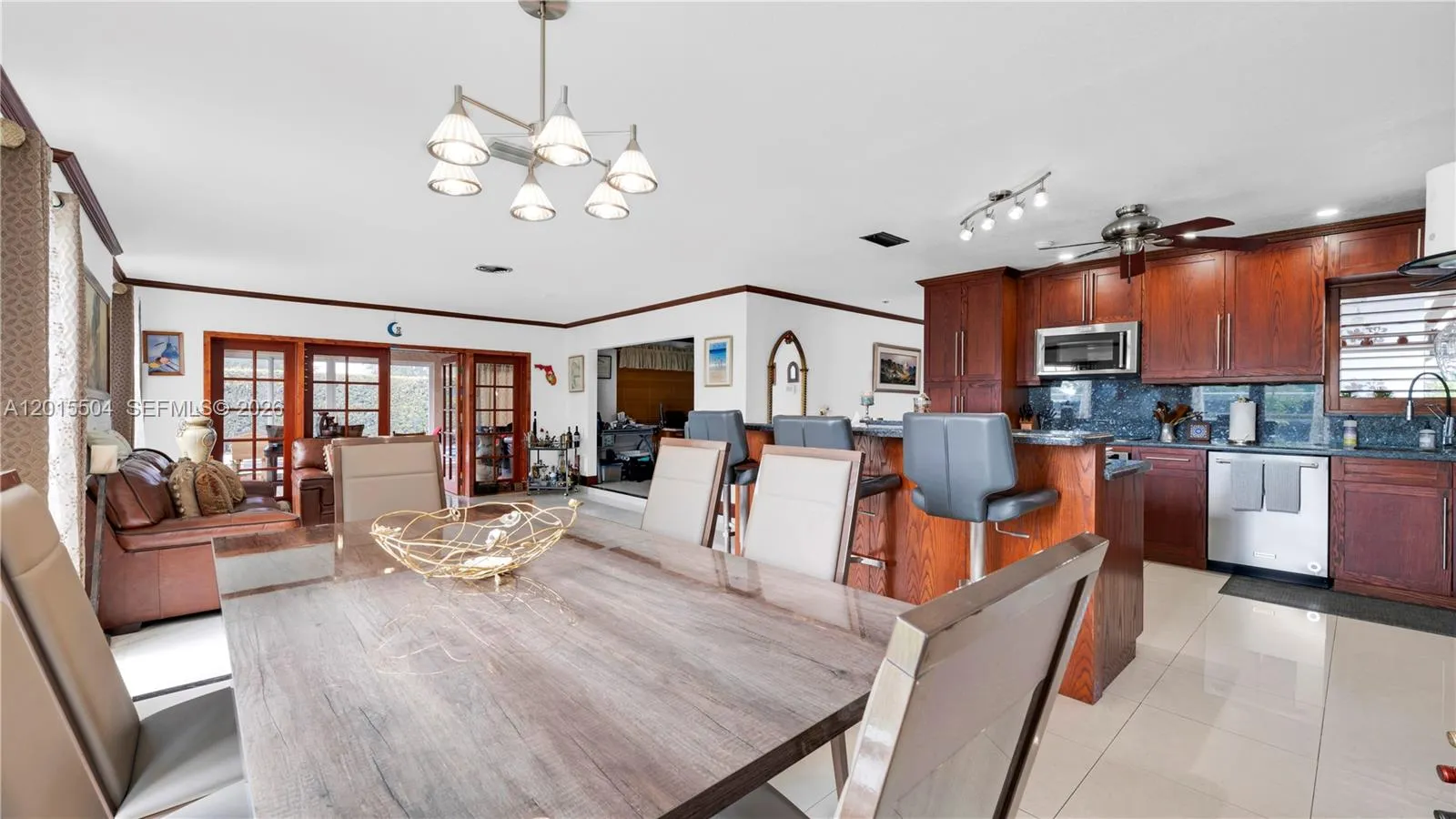 Property photo 22