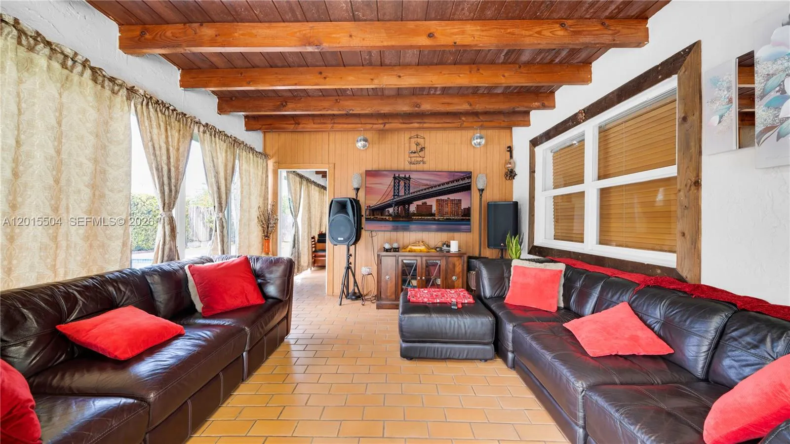Property photo 37
