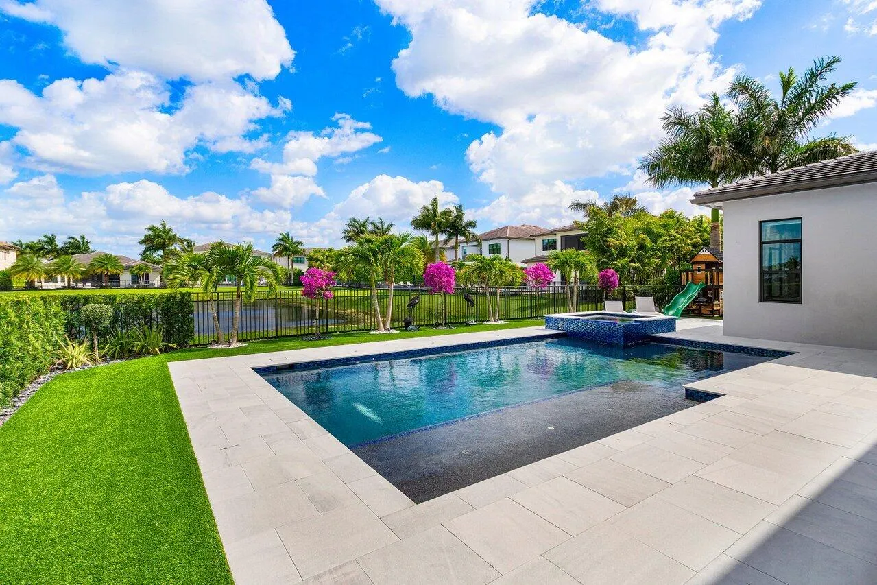 044-9625VescovatoWay-BocaRaton-FL-33496-