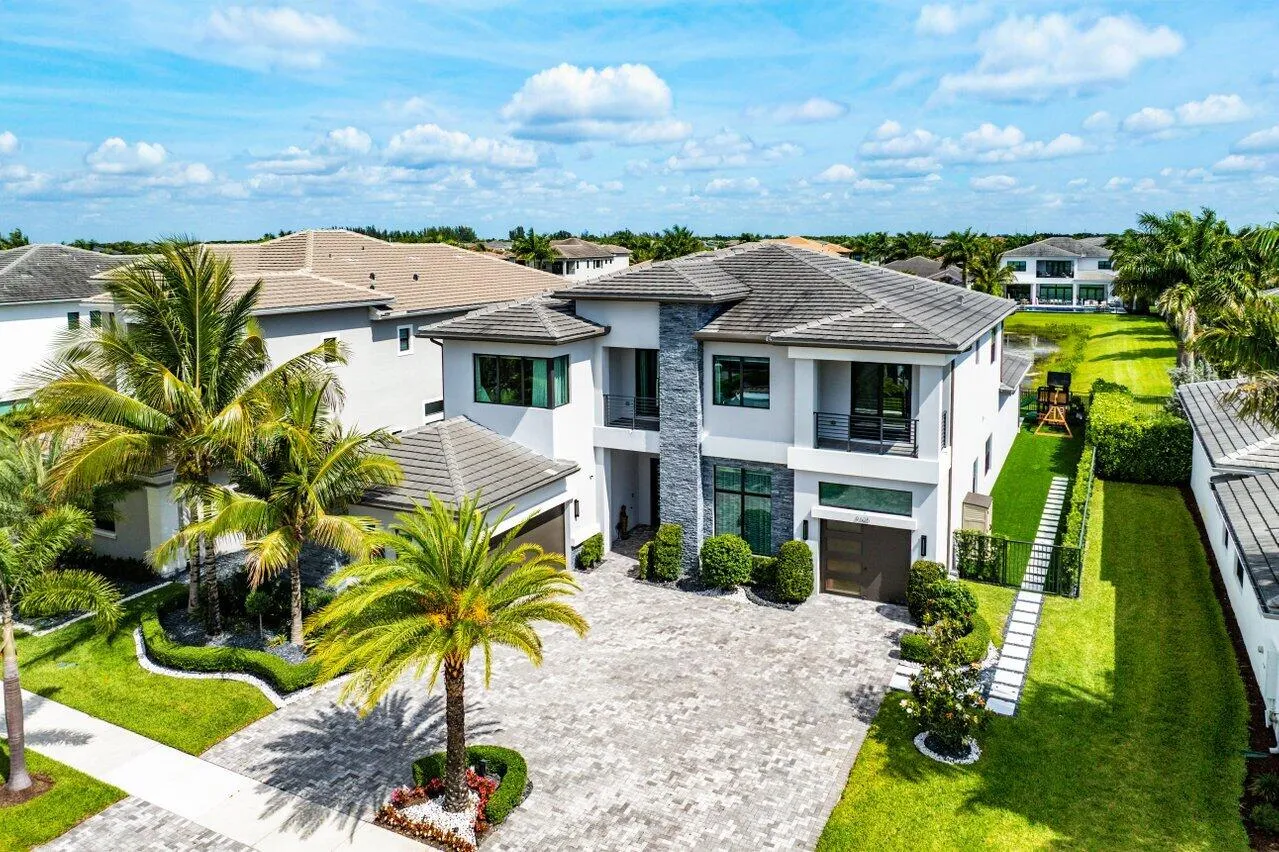 047-9625VescovatoWay-BocaRaton-FL-33496-