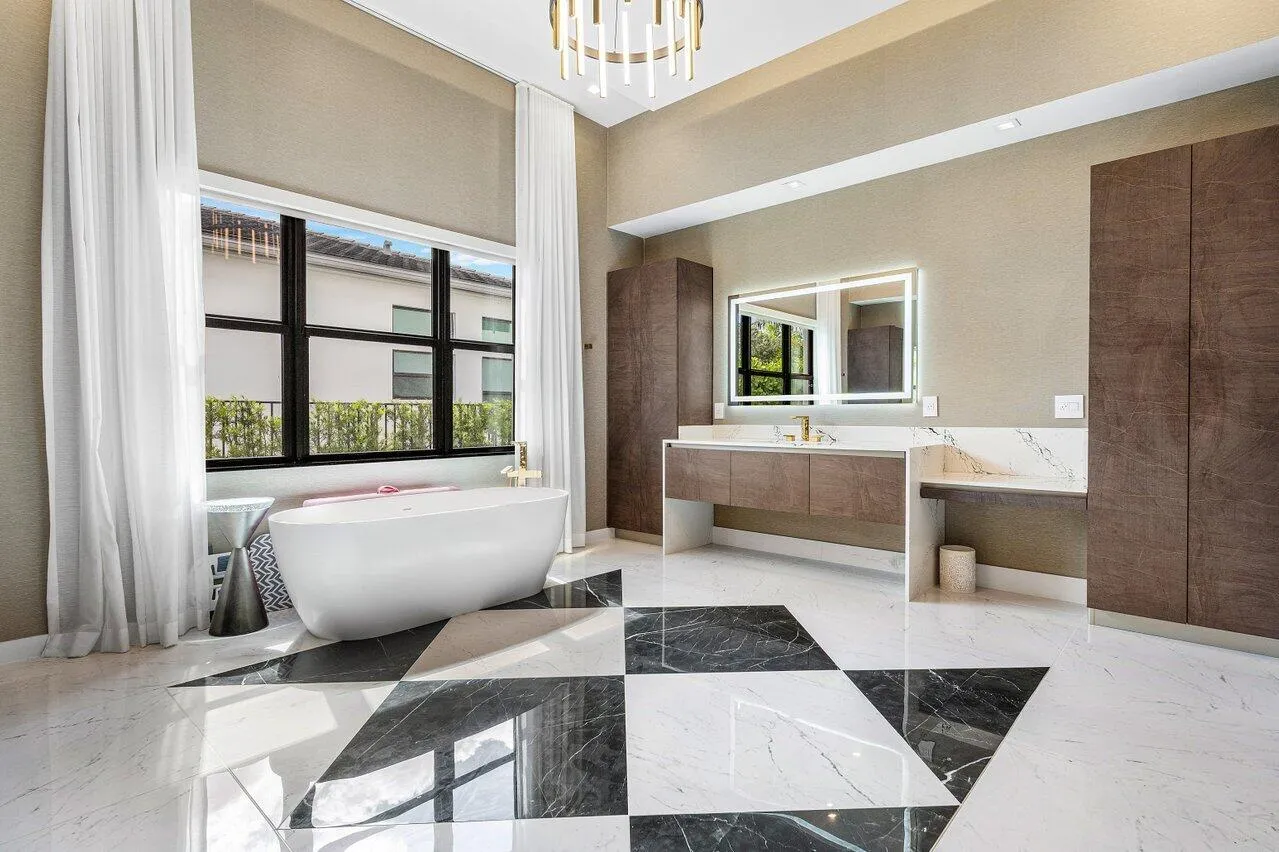 020-9625VescovatoWay-BocaRaton-FL-33496-