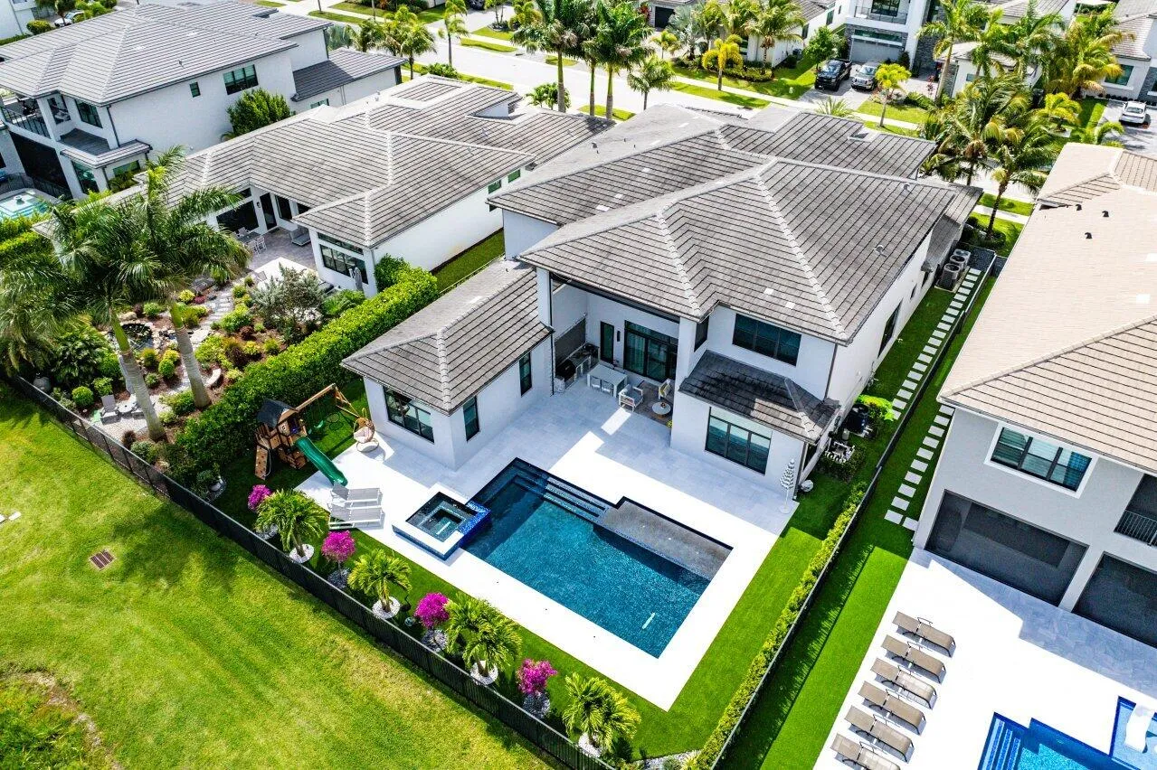 051-9625VescovatoWay-BocaRaton-FL-33496-