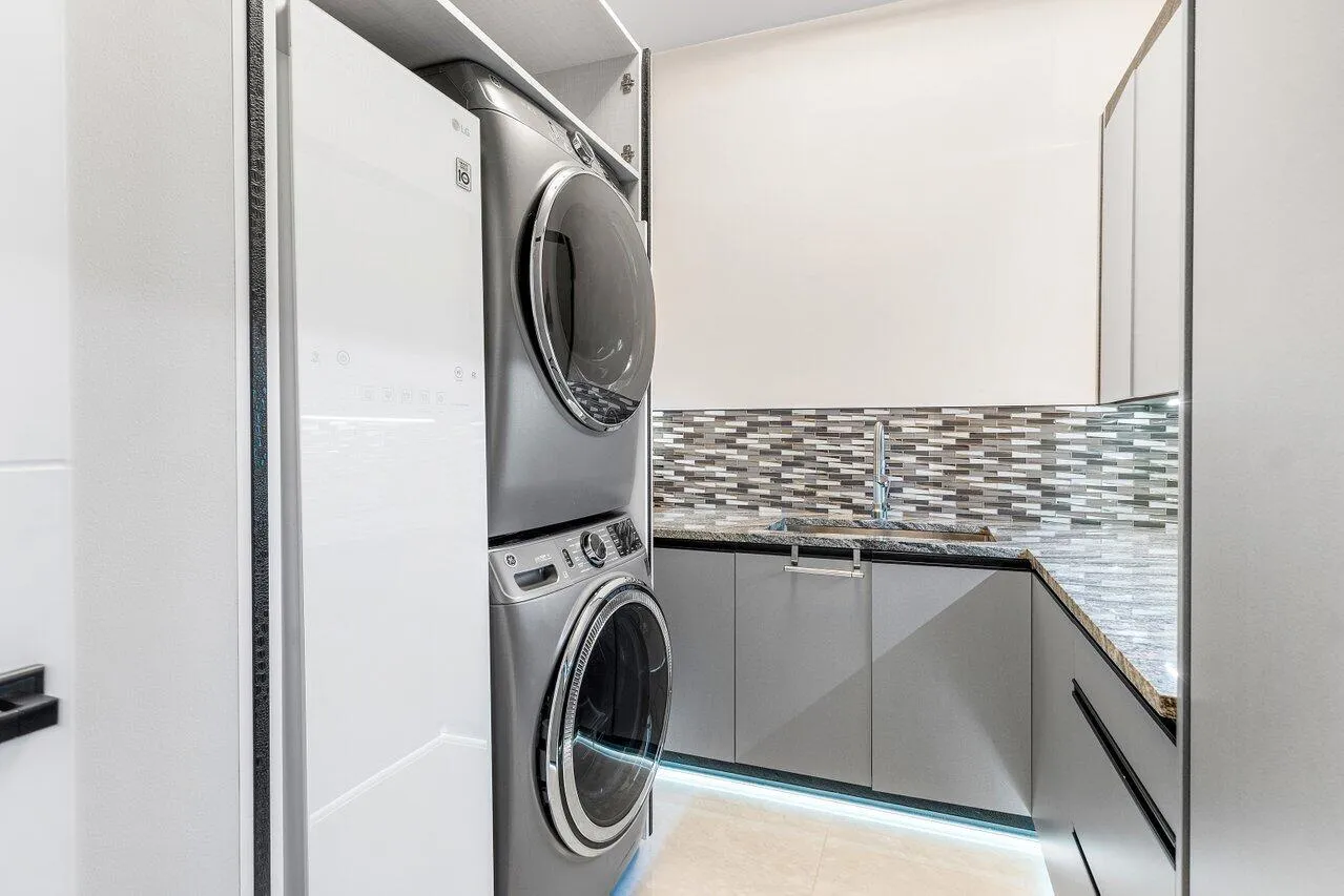 041-9625VescovatoWay-BocaRaton-FL-33496-