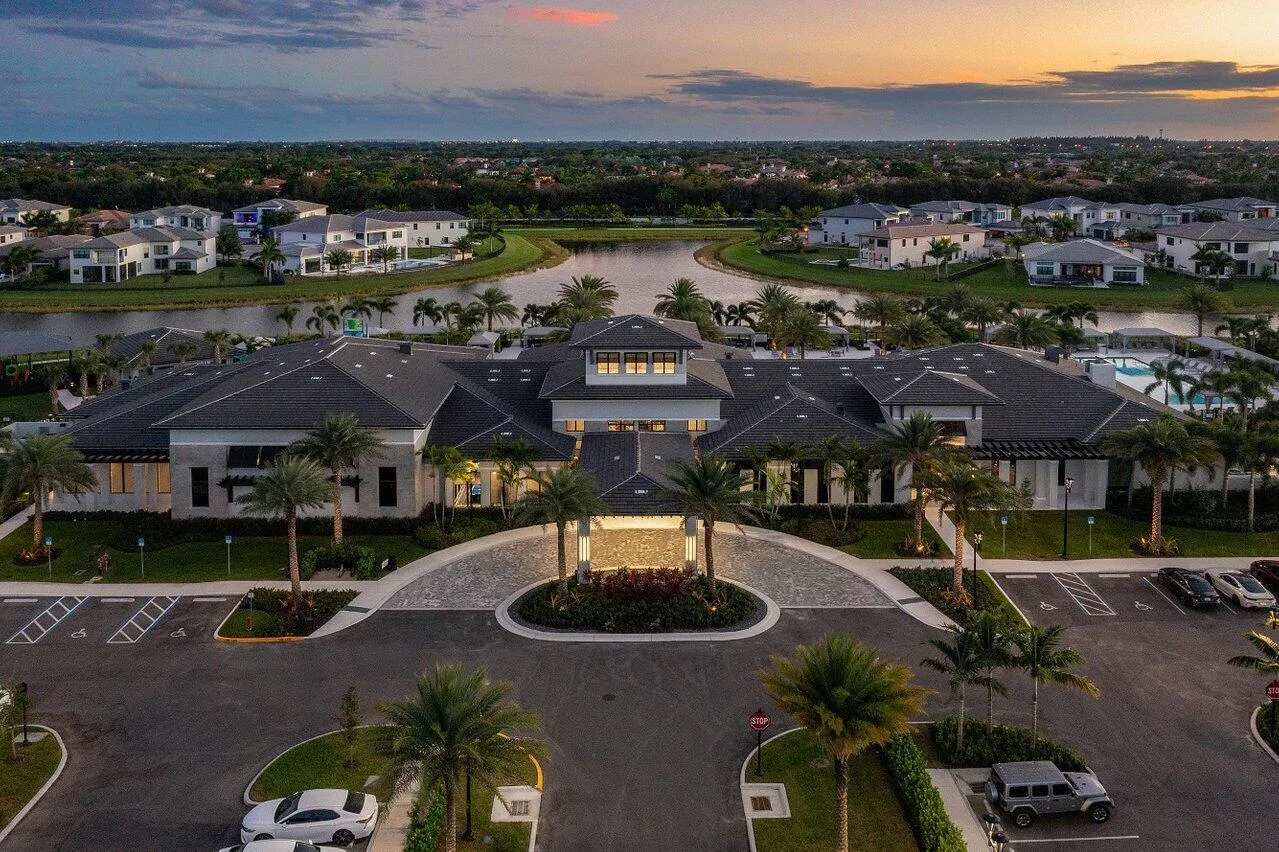 097-9625VescovatoWay-BocaRaton-FL-33496-