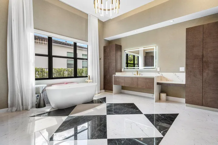 020-9625VescovatoWay-BocaRaton-FL-33496-