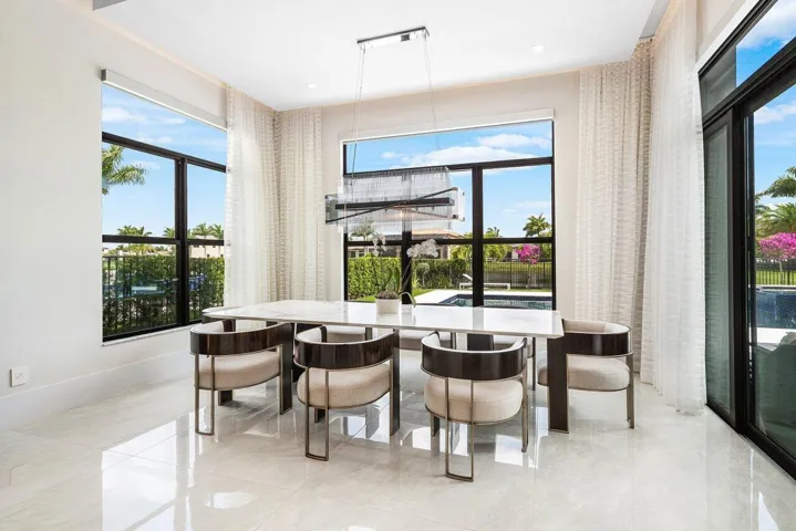 014-9625VescovatoWay-BocaRaton-FL-33496-