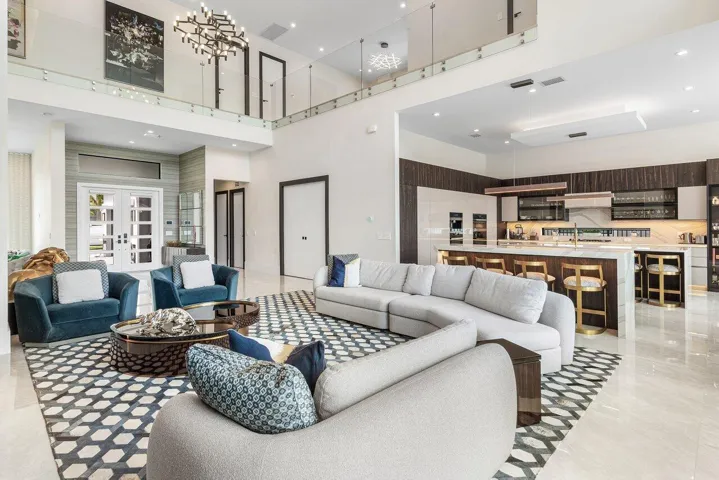 011-9625VescovatoWay-BocaRaton-FL-33496-