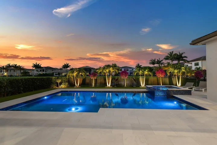 067-9625VescovatoWay-BocaRaton-FL-33496-