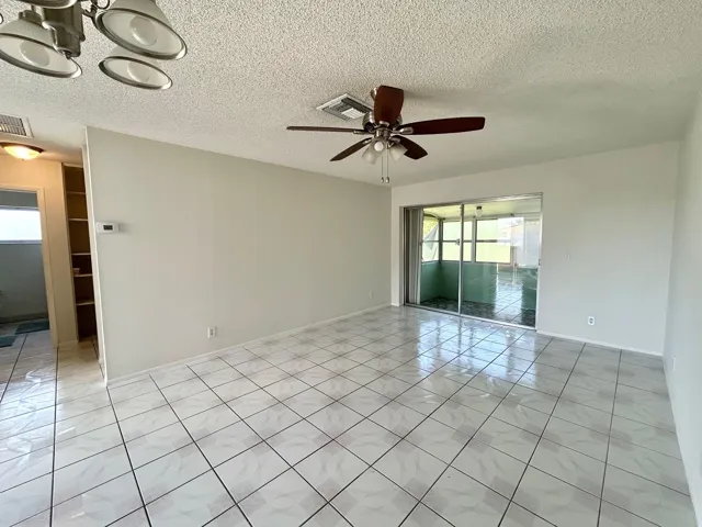 CEILING FAN
