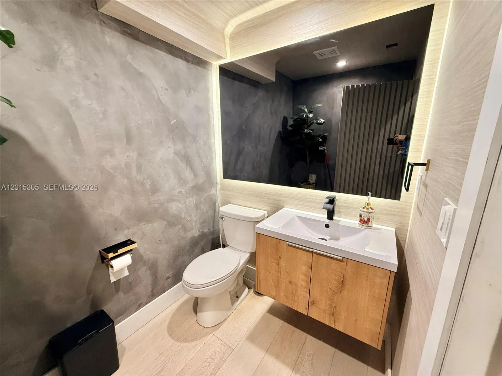 Property photo 25