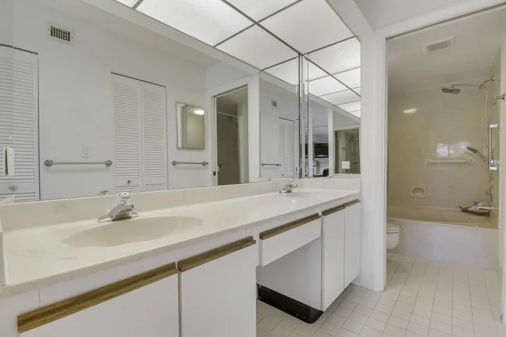 primary bath