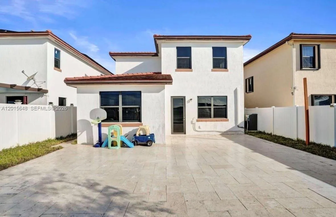Property photo 43