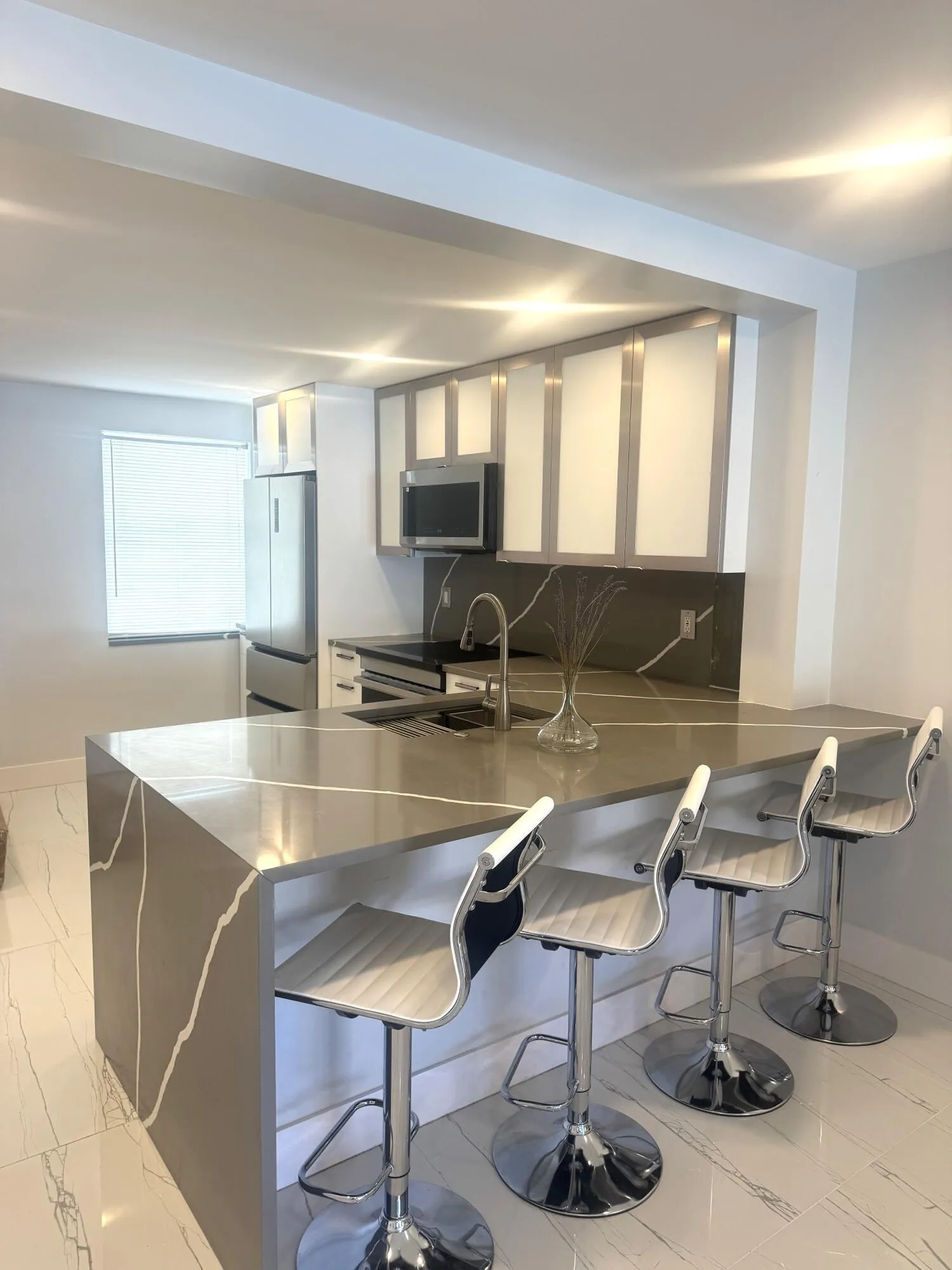 Kitchen island