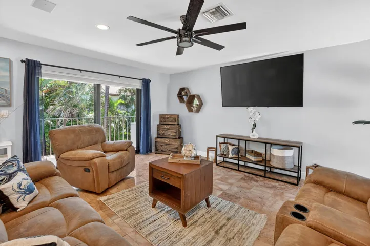 10 Living Room