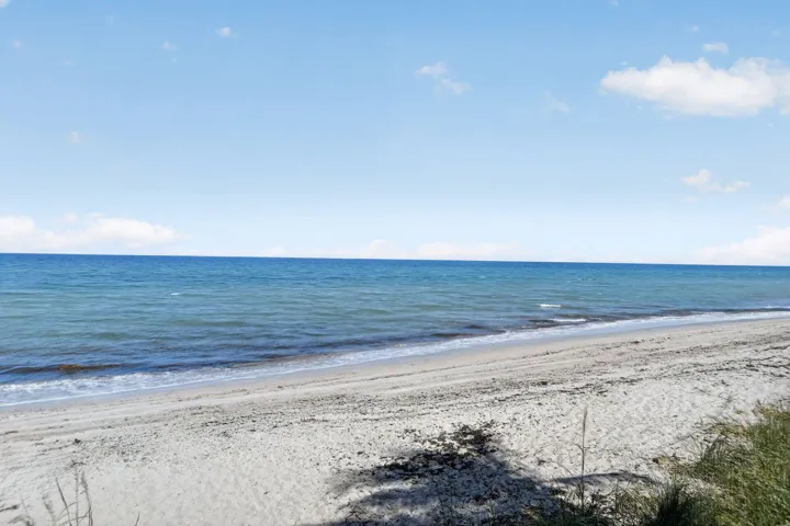 27 Private Beach