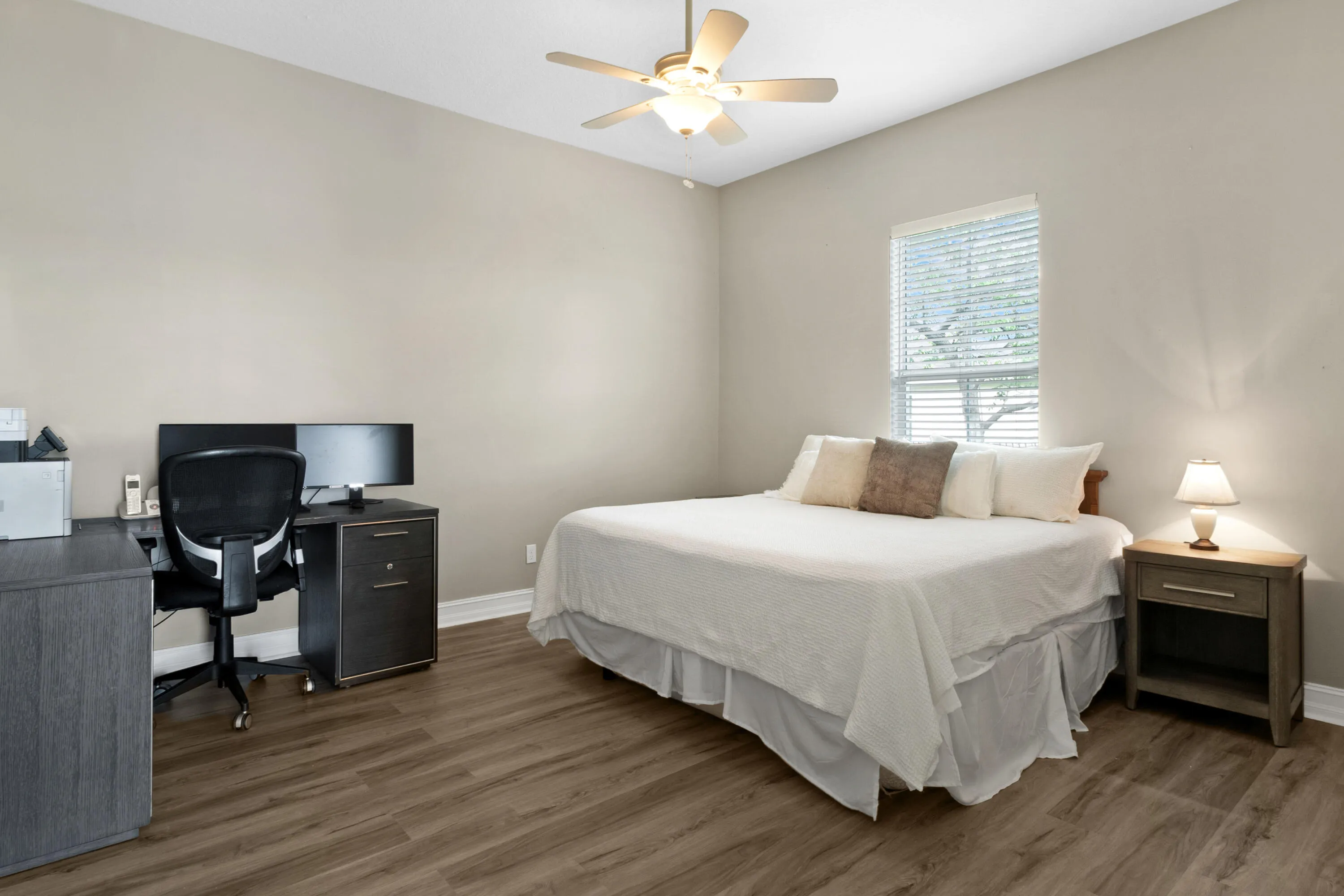 Property photo 32