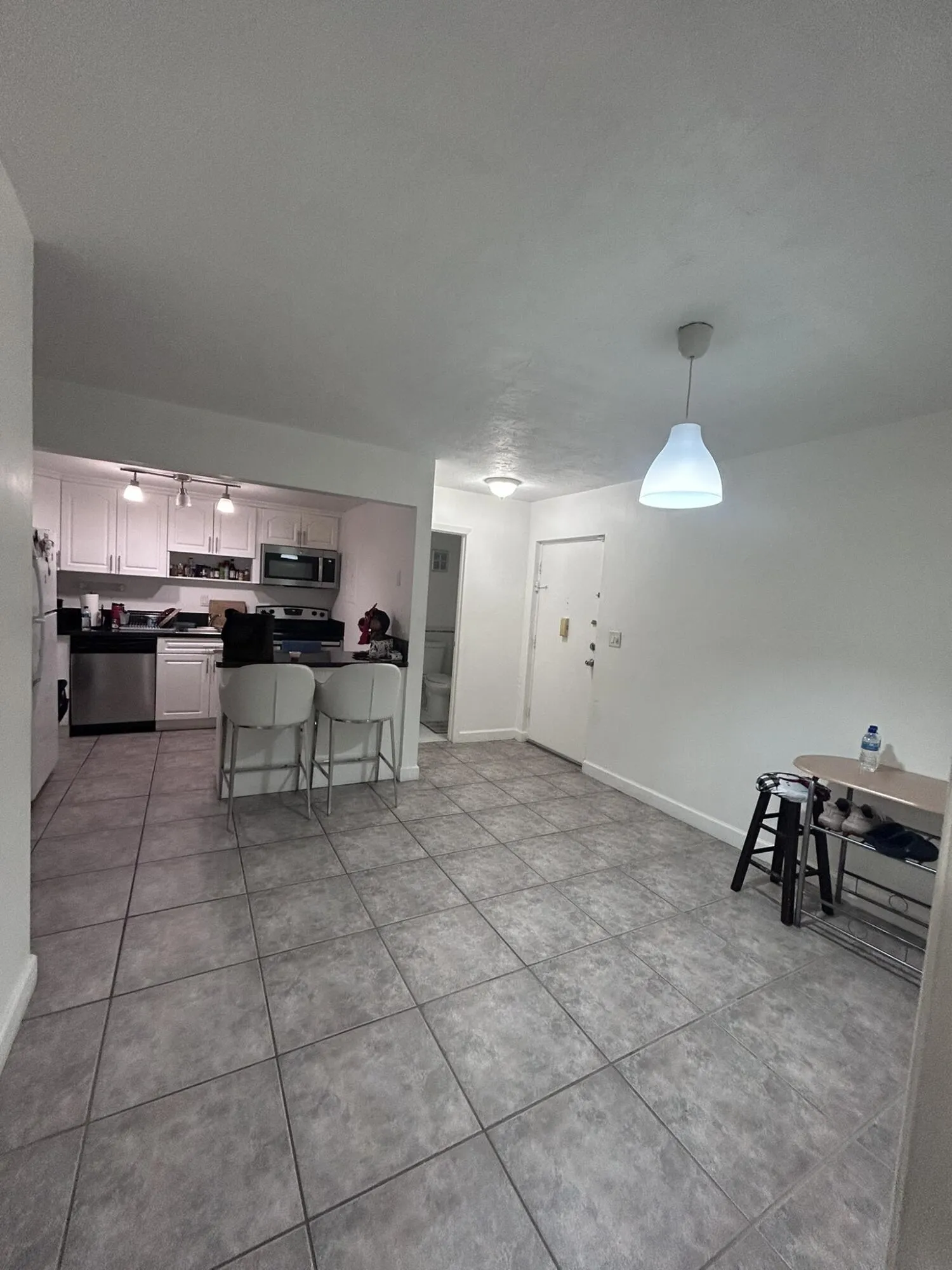 121- Dining Room 1