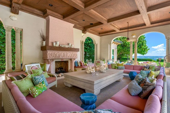 Patio is great for all occasions also a fire place.